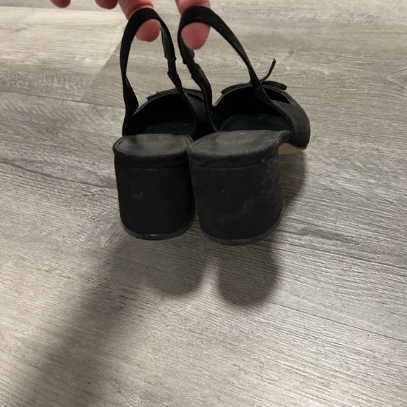 J crew factory heels with Bows - Picture 4 of 4